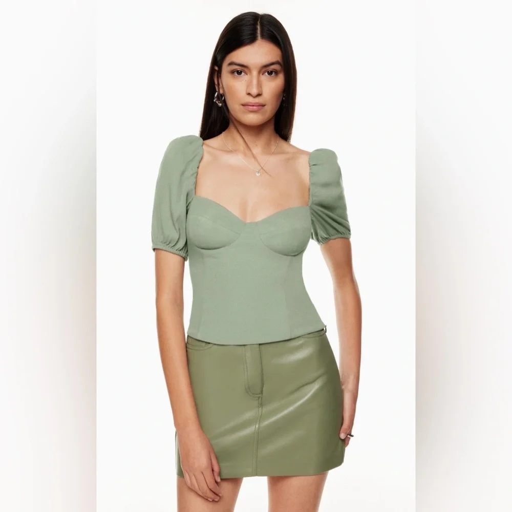 Wilfred Aritzia Novella Top-Size 2XS-Sweetheart Neckline-Sage Green Short Sleeve